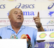 Венци Стефанов атакува Лечков: Не дава пари за футбола, само взима