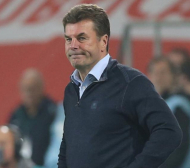 Волфсбург официално уволни треньора
