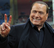 Берлускони остава и след продажбата на Милан?