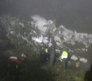 Осем футболни шефове и 22-ма журналисти на борда на катастрофиралия самолет