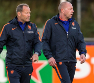 Холандия извика дебютант за мача с България