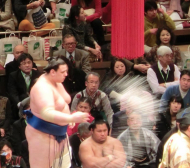 Аоияма завърши с победа на турнира в Осака