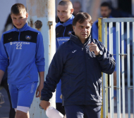 Левски тръгва с 18 футболисти за Каварна 