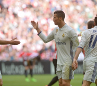 Реал (Мадрид) готви шокираща продажба на триото в атака