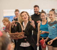 "Златен" Великден: Илиана Раева със супер изненада за гимнастичките (СНИМКИ)