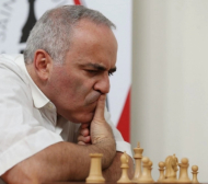 Каспаров най-после постигна победа