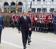 Президентът към Гришо: Поздравявам ви, вие вдъхновявате българските деца