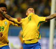 Коутиньо и Паулиньо вкарват, Бразилия бие в Южна Америка
