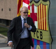 Вицепрезидентът на Барселона подаде оставка