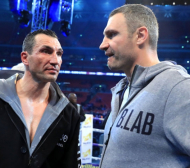 Виталий Кличко: Трябва да се бия с Джошуа заради брат ми