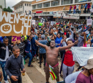 Смях в Зимбабве: Искат и оставката на Арсен Венгер 