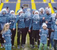 Левски зарадва феновете със забавно клипче, футболисти сложиха сини бради (ВИДЕО)