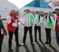 Министър Кралев се срещна с българските олимпийци в Пьонгчанг