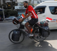 Това е фен! Египтянин тръгна за Мондиал 2018 с колело, ще мине през България (СНИМКИ)