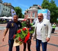 Кралев награди призьорите в маратона на Варна, Лиляна Георгиева с победа