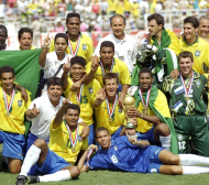 Бразилия печели четвърта световна титла