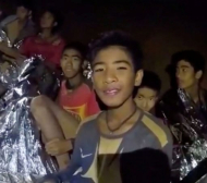 Акцията продължава! Спасиха четири деца от изгубените футболисти в Тайланд (СНИМКИ + ВИДЕО)