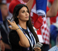 Приказна секси подкрепа за Хърватия! (СНИМКИ)