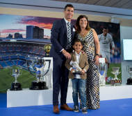 Майката на Роналдо: Завръщане в Ман Юнайтед не беше възможно