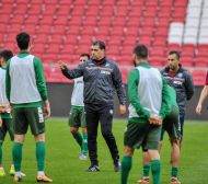 Хубчев отмени официалната тренировка на България