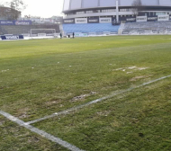 Размина се трагедия! Стадион в Първа лига горя след мач