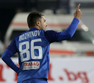 Ще играе ли Божинов срещу ЦСКА?