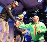 Красен Кралев връчи Кристален глобус на първия шампион в Банско