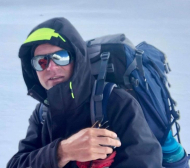 Крили няколко часа за смъртта на алпиниста в Хималаите (ВИДЕО)