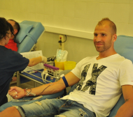 Представители на ЦСКА даряват кръв 