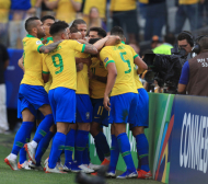 Бразилия смачка Перу и е на 1/4-финал (ВИДЕО)