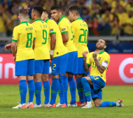 Бразилия скочи на Меси