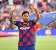 Барселона изненадва с ключов ход заради Меси