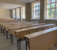 Откриват обновена учебна сграда на НСА