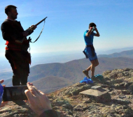 Приятна изненада за участниците в планински маратон "Хайдушки пътеки" (ВИДЕО)