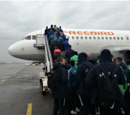 Левски излетя за Турция с голямо закъснение, в самолета са още три отбора