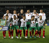 Гранд протяга ръце към футболист номер 1 на България