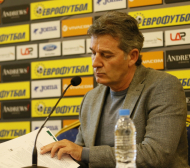 Емил Костадинов обяви проблема на националния отбор и каза за новия селекционер
