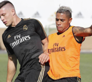 Реал (Мадрид) разкарва двама нападатели