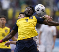 Кайседо гледа от терена важна победа на Еквадор
