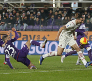 Ибрахимович вкара два гола, но Милан най-накрая рухна в зрелище ВИДЕО