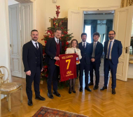 Посланичката на Италия прие делегацията на Рома в София СНИМКИ