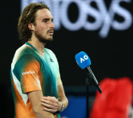 Циципас шокира: Казаха ми, че не трябва да съм в Австралия и да играя тенис