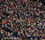 Фенове на Ман Юнайтед след жеста на Ливърпул за Роналдо: Вие сте убийци! ВИДЕО
