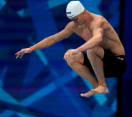 България с първи полуфинал на Световното по плуване