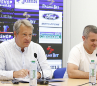 Иво Ивков призна: „Юнайтед груп“ иска Левски