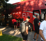 ЦСКА тръгна с автобус за Скопие с лоши и добри новини