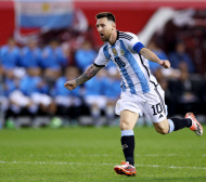 Аржентина с Меси на пето Световно, впечатлява в атака