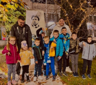 Звезди на Левски откриха нов фен клуб