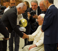 Стоичков с уникални подробности от срещата си с папа Франциск