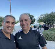 Известен треньор се радва на среща със Стоичков в Катар
